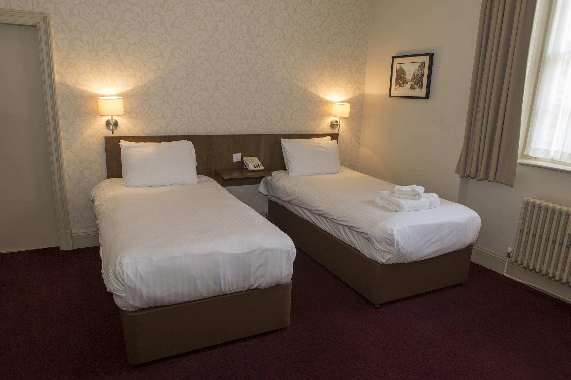 The Crown Hotel Harrogate Esterno foto