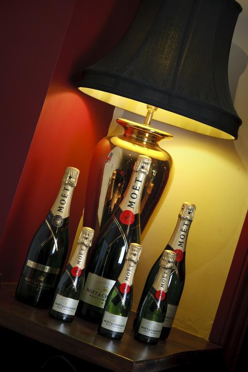The Crown Hotel Harrogate Esterno foto