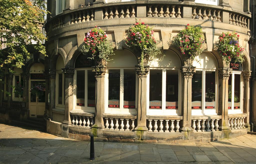 The Crown Hotel Harrogate Esterno foto